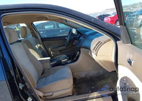 2005 Honda Accord 2.4 Lx из США, поврежденный, VIN 1HGCM56445A072881